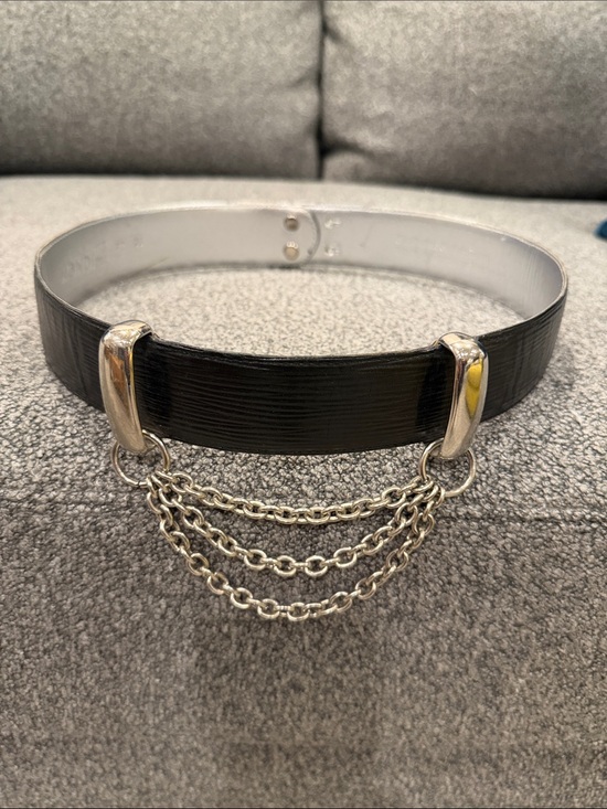 Mondi Accessories - MONDI VINTAGE BLACK WAIST BELT WITH SILVER CHAIN ACCENT